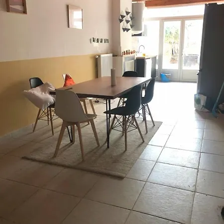 Chambre Calme Centre Habitación en casa particular Douai