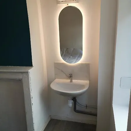 Chambre Calme Centre Habitación en casa particular Douai