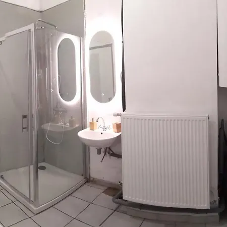Chambre Calme Centre Quarto em Acomodações Particulares *