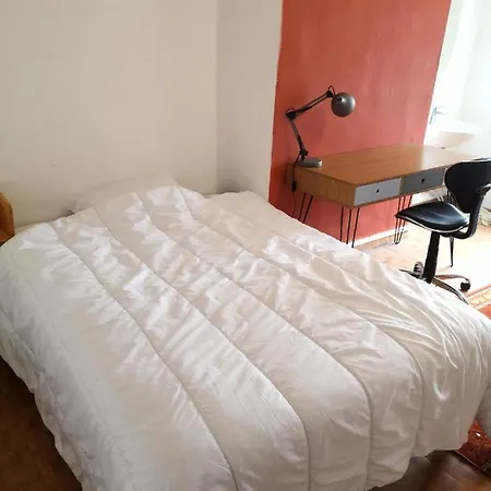 Chambre Calme Centre Quarto em Acomodações Particulares *